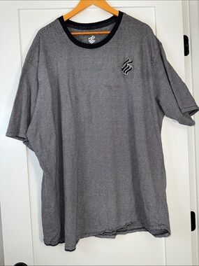 Rocawear Black & Gray Striped Crewneck Tee Sz 5X cotton blend